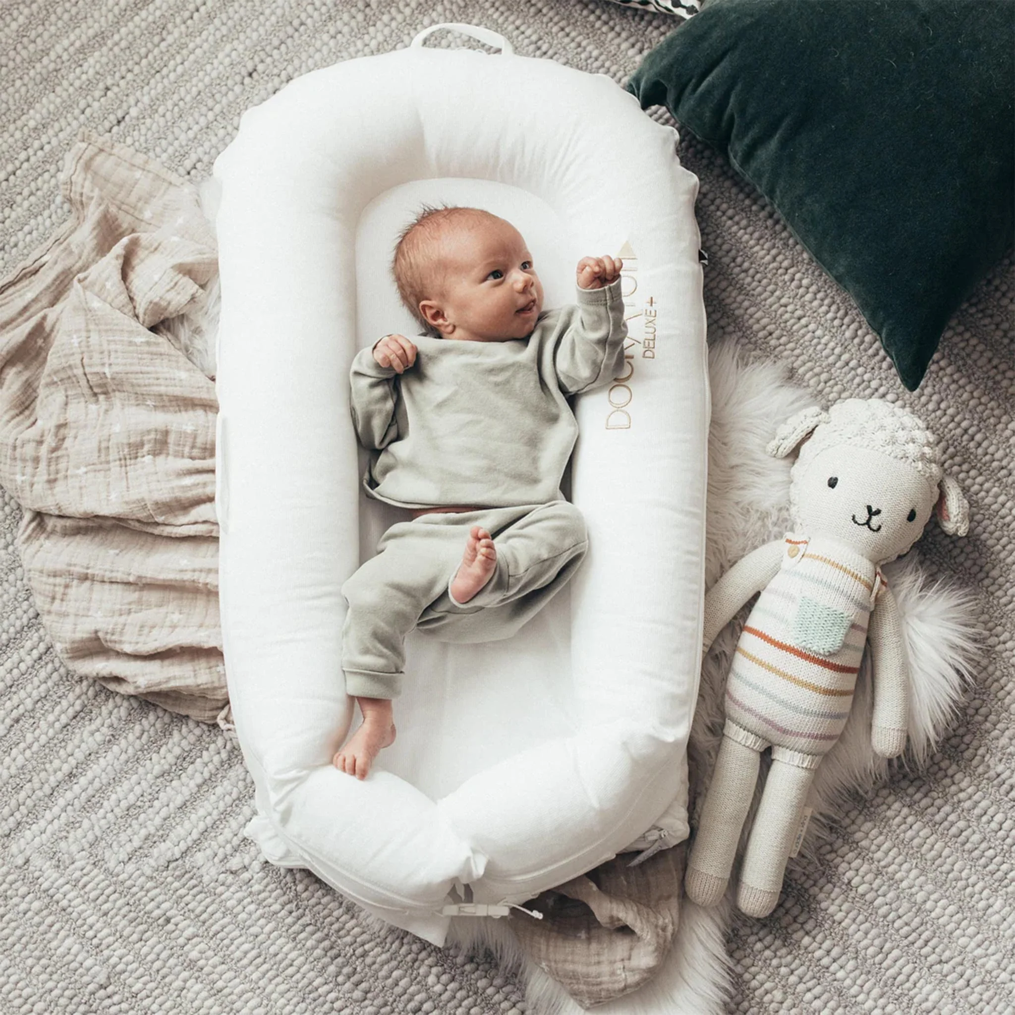 DockATot Deluxe+ Baby Nest - Image 2