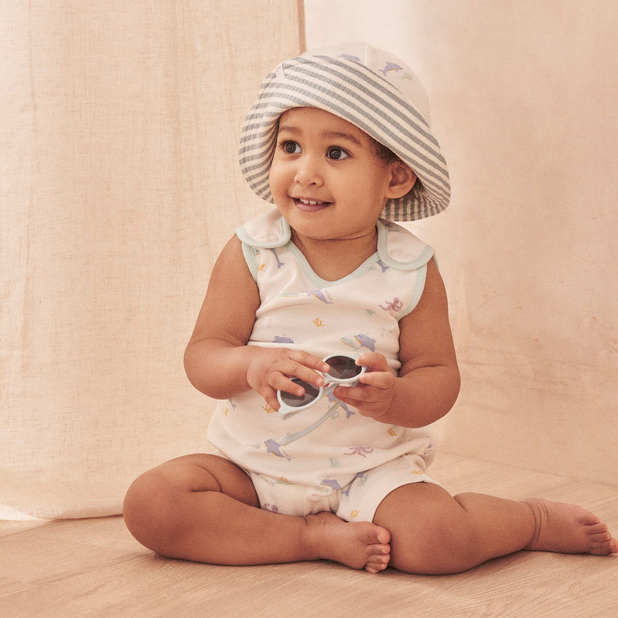 Dolphin Beach Romper & Sun Hat - Image 4