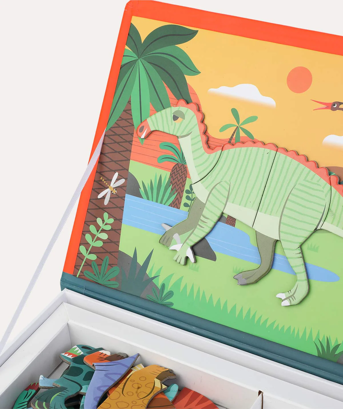 Janod Magnetibook Educational Toy - Dinosaurs - Image 4