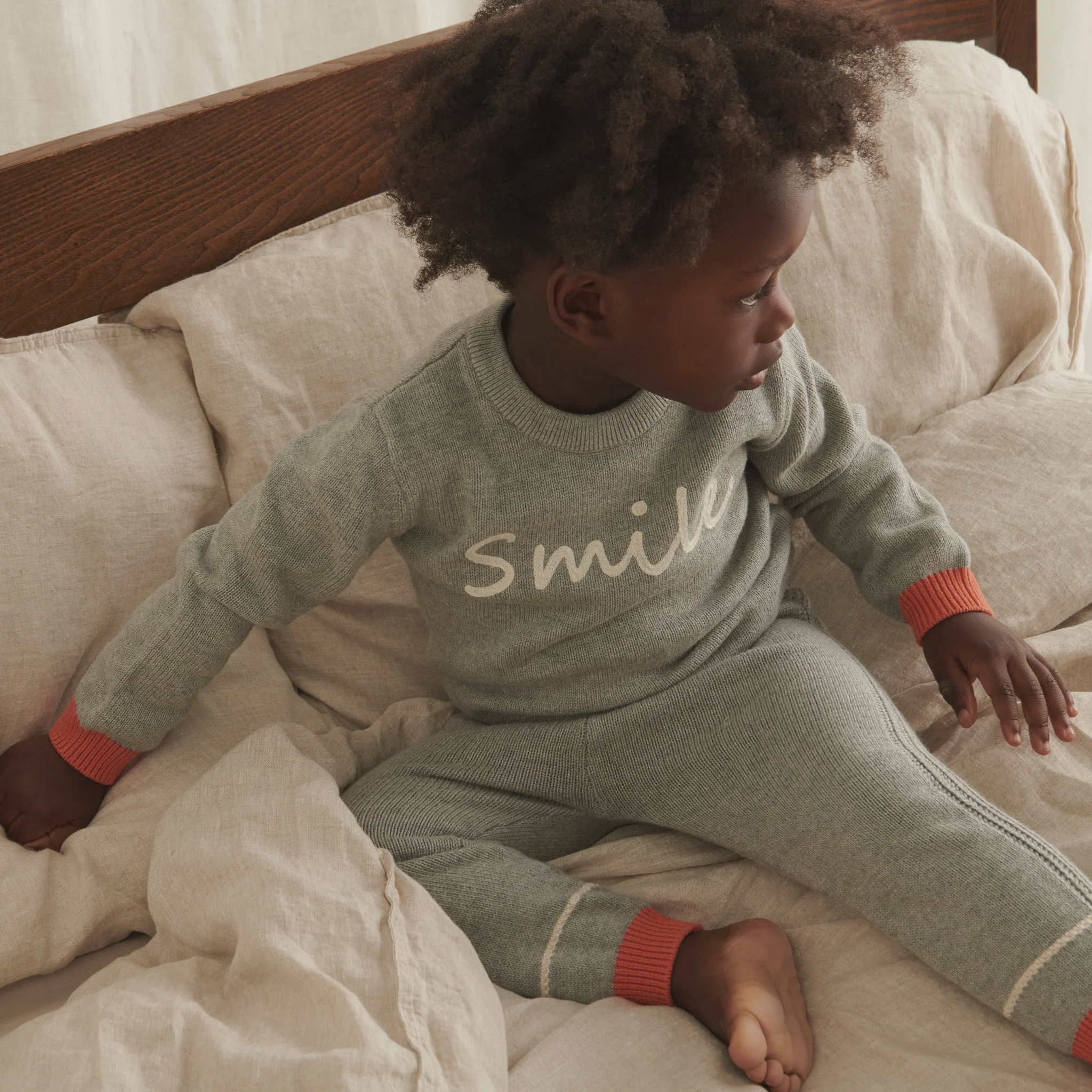 Knitted Smile Slogan Jumper & Joggers Outfit - Image 2