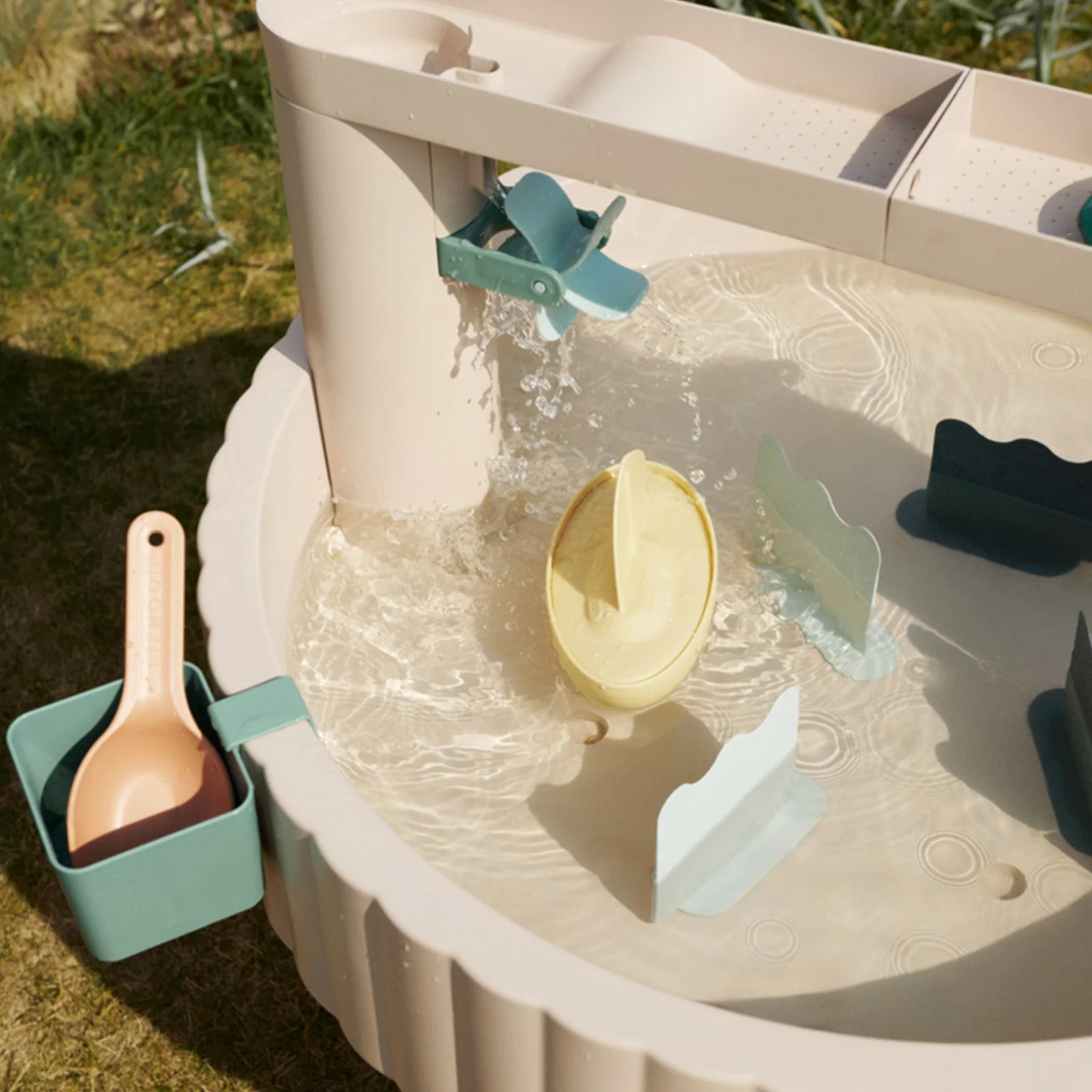 Liewood Sepp Activity Table - Sandy - Image 5
