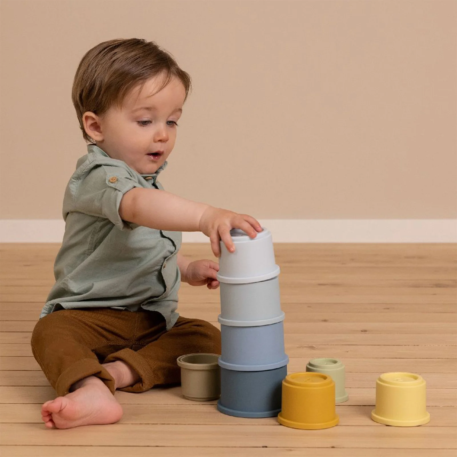 Little Dutch Blue Stacking Cups