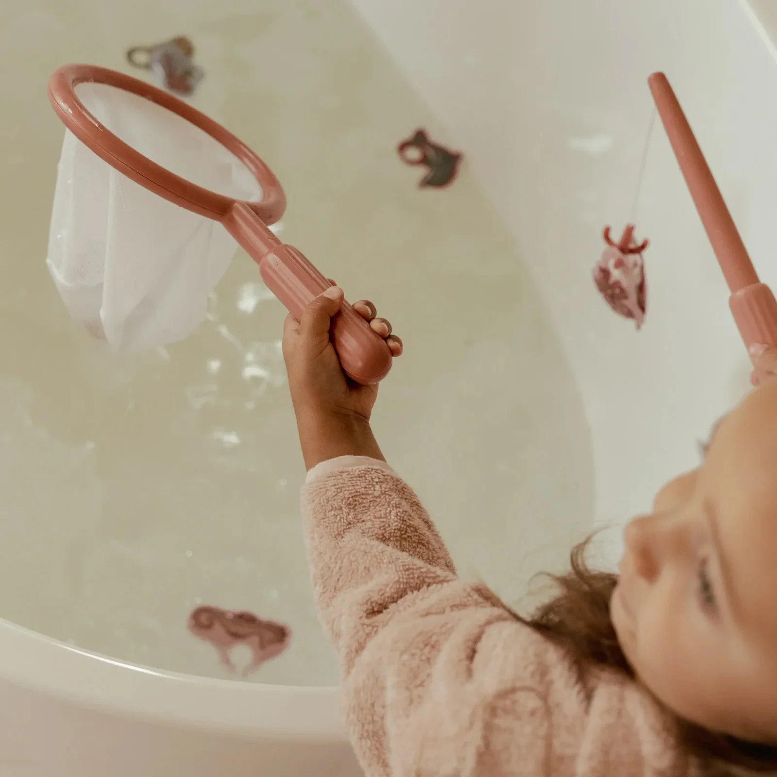 Little Dutch Fishing Game - Pink - Image 3