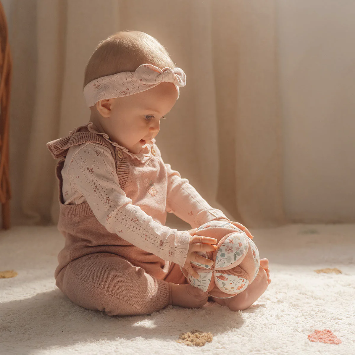 Little Dutch Grasping Ball - Pink - Image 2
