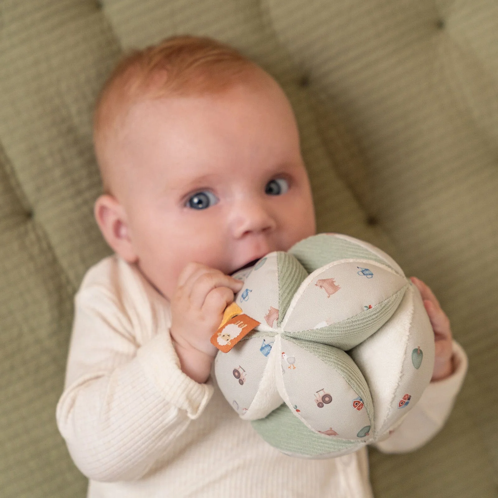 Little Dutch Grasping Ball - Green