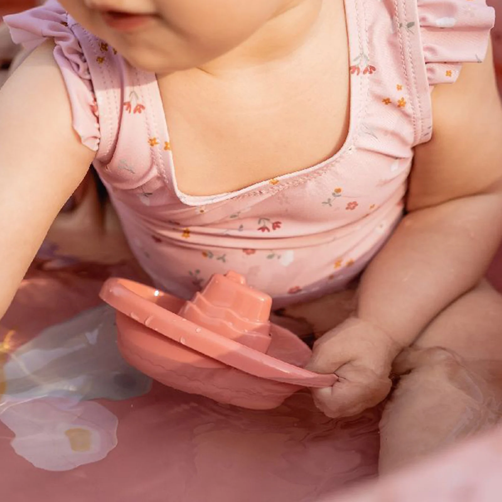 Little Dutch Pink Stackable Bath Boats - Image 2