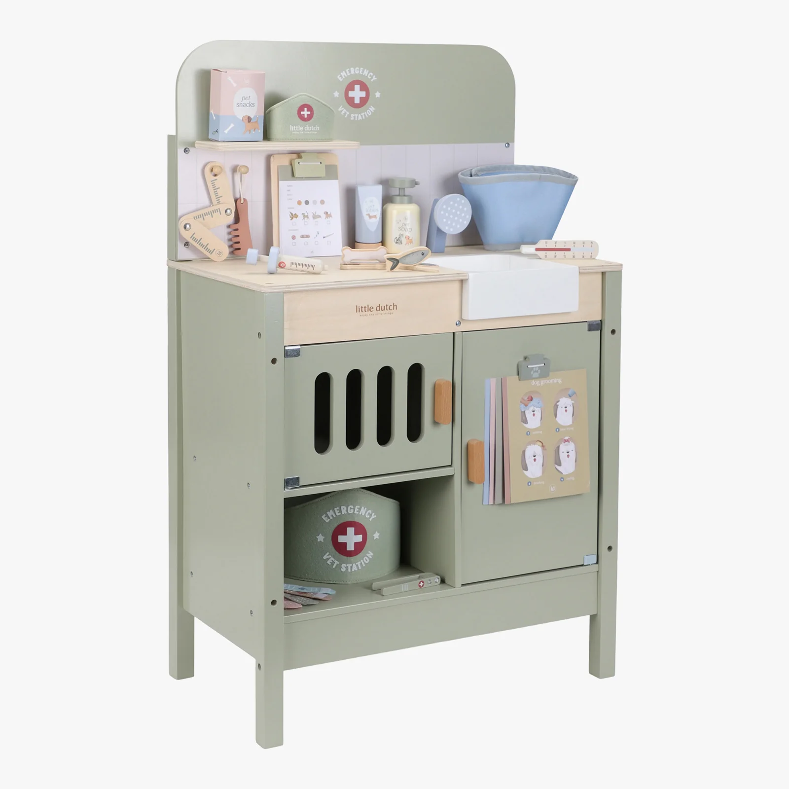 Little Dutch Wooden Veterinary Practice - Image 2