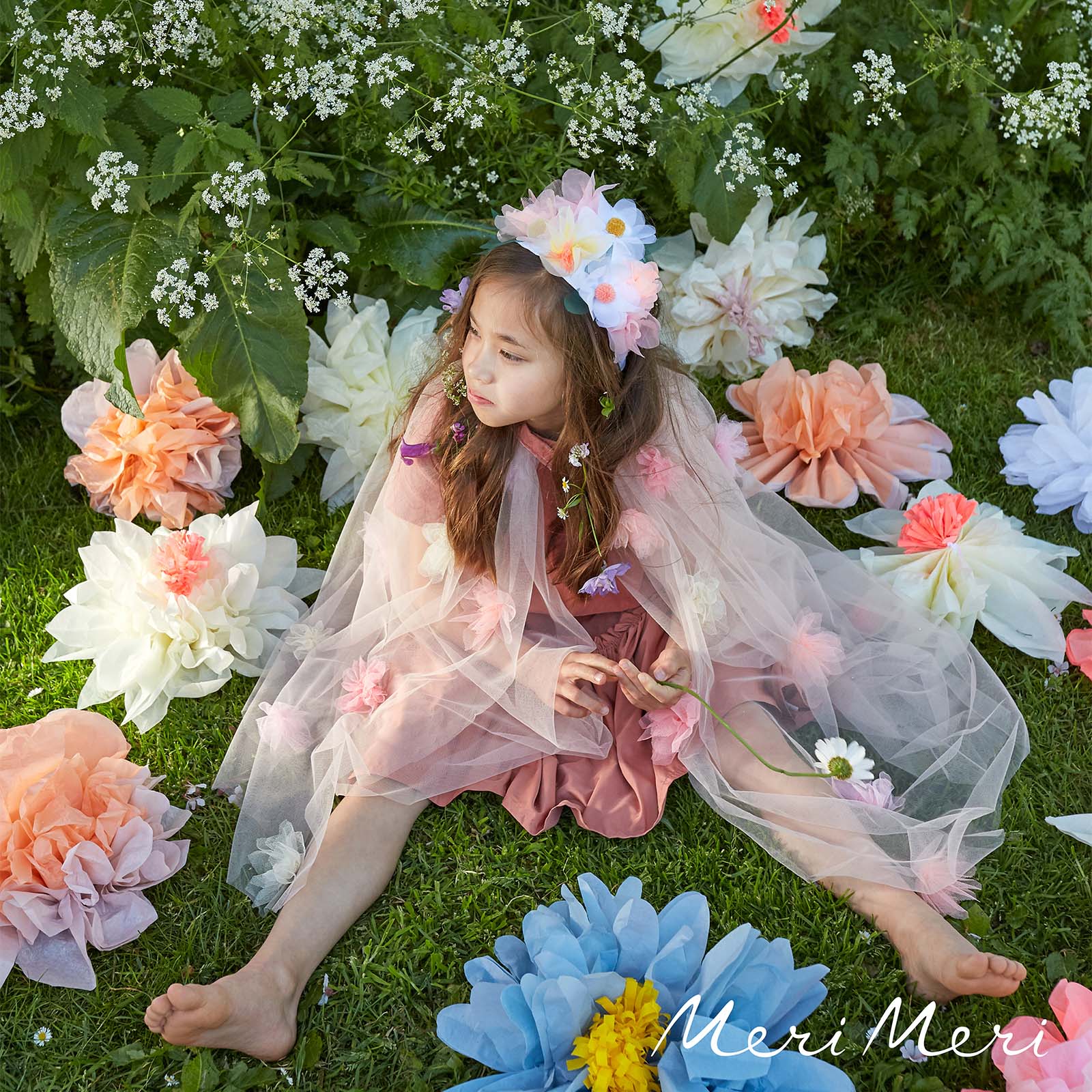 Meri Meri Flower Cape - Image 3