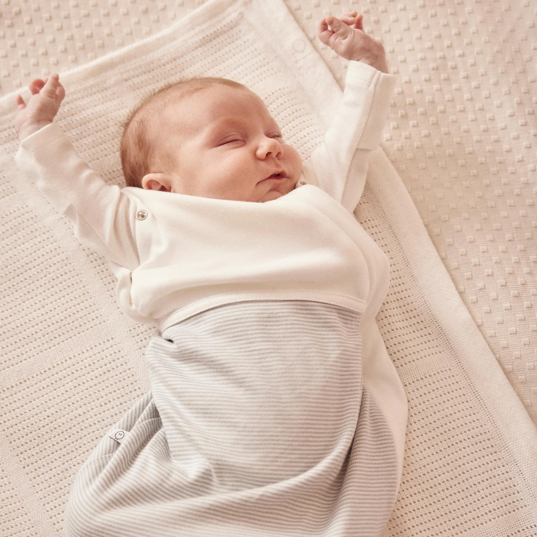 Newborn Swaddle Bag - Grey - Image 18