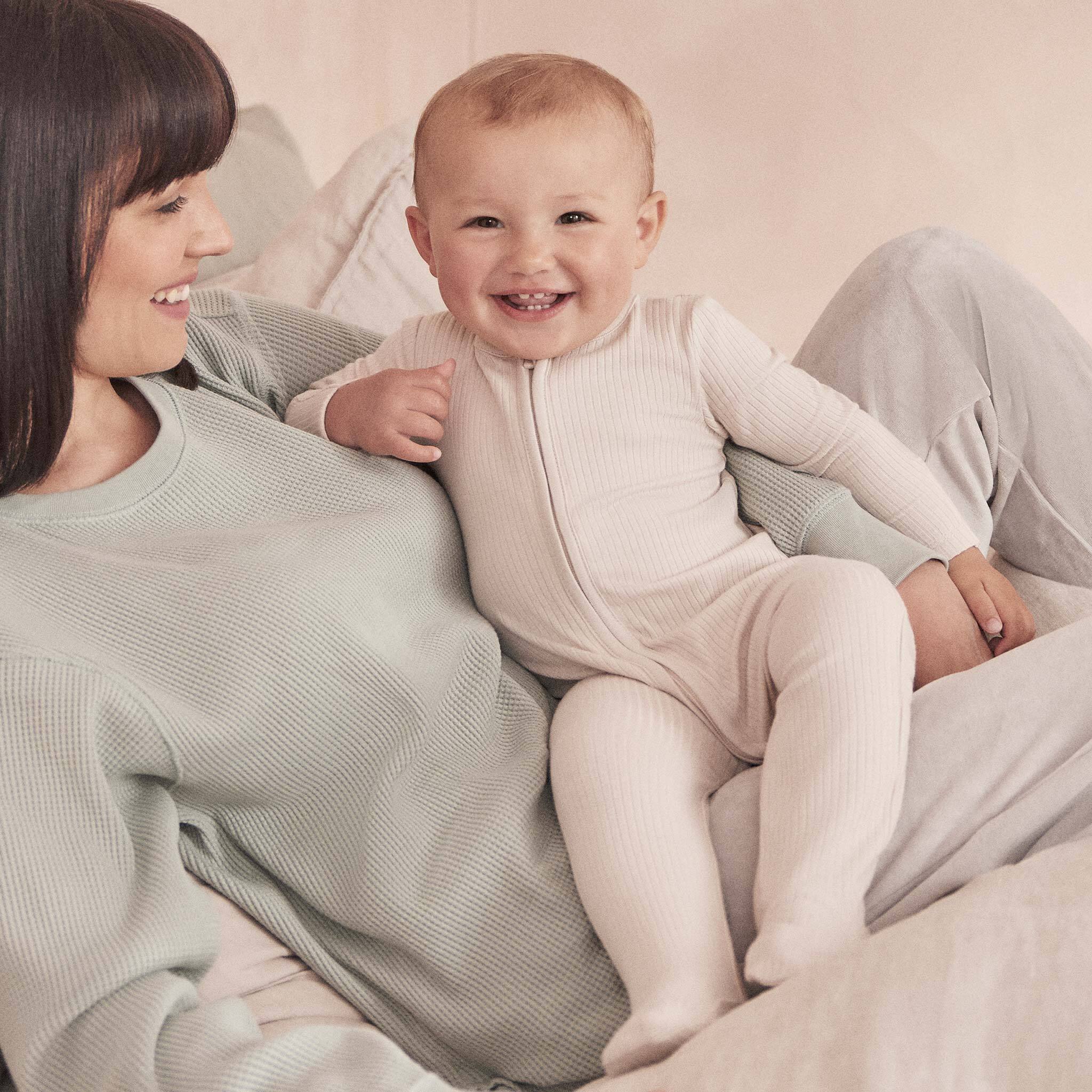 Ribbed Clever Zip Sleepsuit & Jellycat Amusable Cloud - Image 2