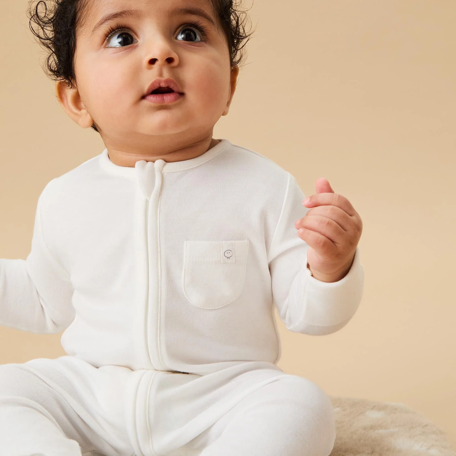Storksak Alyssa Changing Bag & Clever Zip Sleepsuit - Image 6