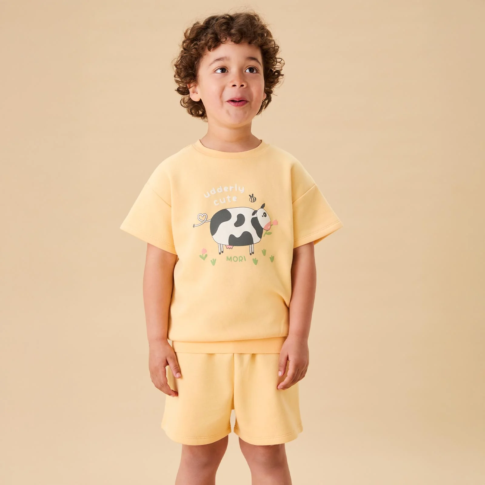 Udderly Cute Short Sleeve Sweatshirt & Shorts Outfit