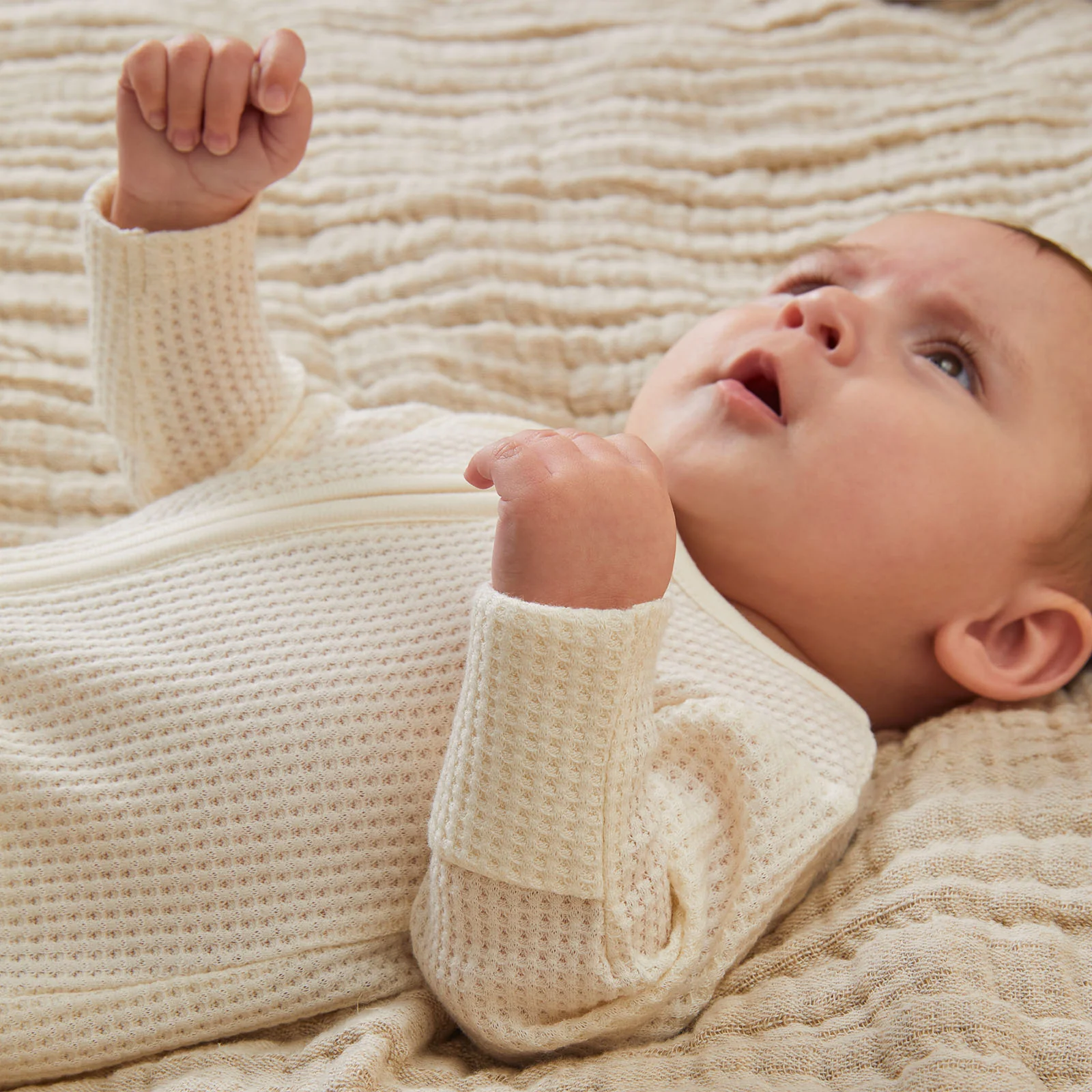 Waffle Clever Zip Sleepsuit - Image 12